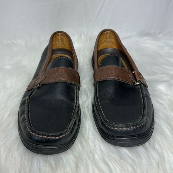 Tommy Bahama Black/Tan Leather‎ Loafers Sz 8 main image 4
